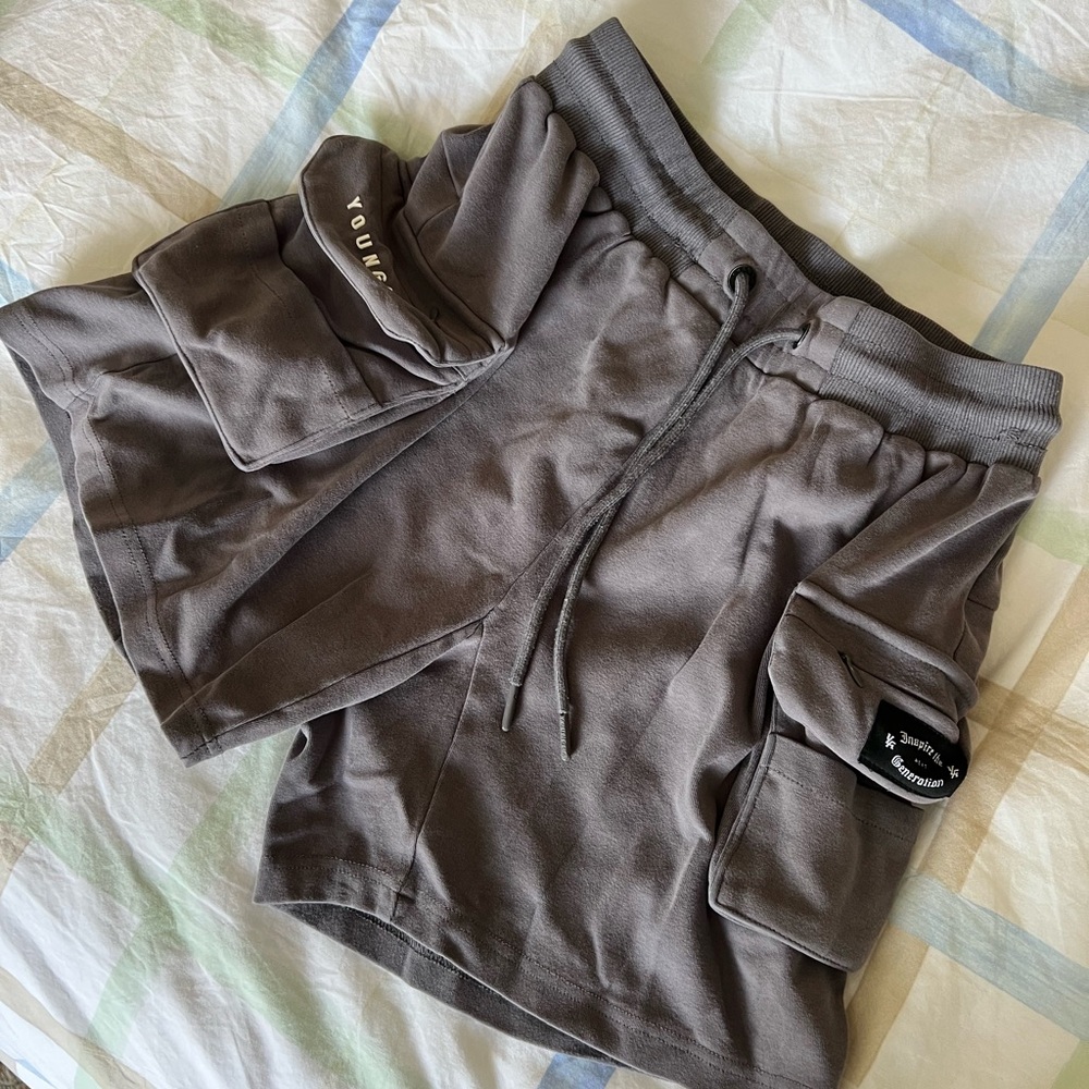 young la cargo shorts